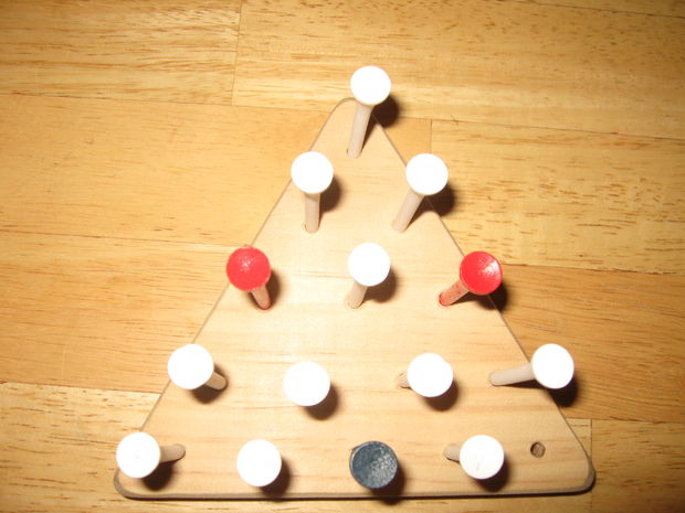 Triangle Peg Game